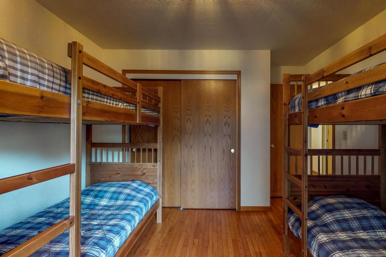 Lake Lodge Beach Groveland Extérieur photo