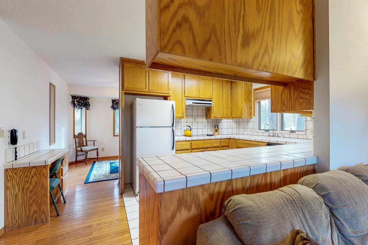 Lake Lodge Beach Groveland Extérieur photo